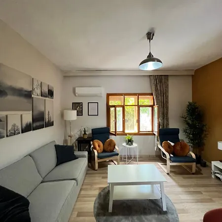 Cetin Apart 1002 * Kemer